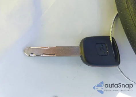 2003 Honda Accord 2.4 Lx from USA, damaged, VIN 3HGCM56303G709870